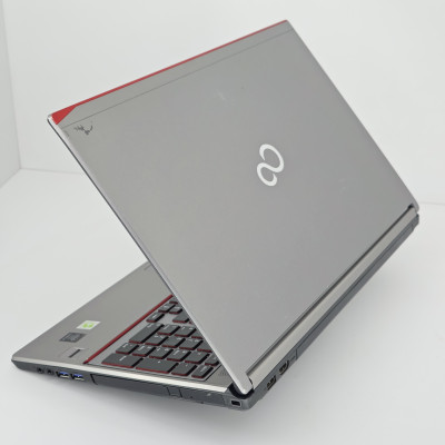 Ноутбук Fujitsu Lifebook E754 / noWeb / 15.6” 1366x768 HD / i5-4310M / 8 ГБ / HDD 320 ГБ / Intel HD Graphics 4400 / Класс А-