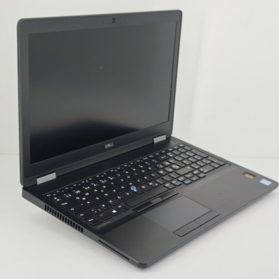 Ноутбук Dell Latitude E5570 / 15.6” / 1920x1080 FullHD / i5-6200U / SO-DIMM DDR4 8 ГБ / SSD 128 ГБ / Intel HD Graphics 520 / Класс Б