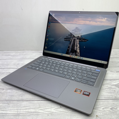 Б/У Ноутбук HP OmniBook Ultra 14-fd0023dx / Есть / Touch / 14” 2240 x 1400 / AMD Ryzen AI 9 HX 375 / 32 ГБ / SSD / 2 ТБ / AMD Radeon 890M Graphics / Класс А