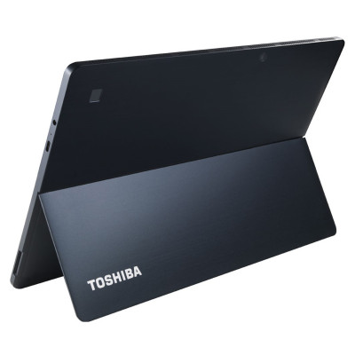 Ноутбук TOSHIBA Portege X30T-E / Touchscreen / 13.3” 1920x1080 FullHD / i5-8250U / 16 ГБ / SSD 256 ГБ / Intel UHD Graphics 620 / 2 battery / Клас Б