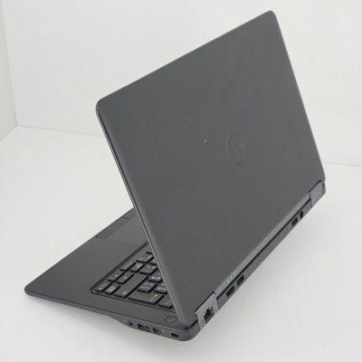 Ноутбук Dell Latitude E7250 / 12.5” 1366x768 HD / i5-5300U / 16 ГБ / SSD 256 ГБ / Intel HD Graphics 5500 / Клас Б