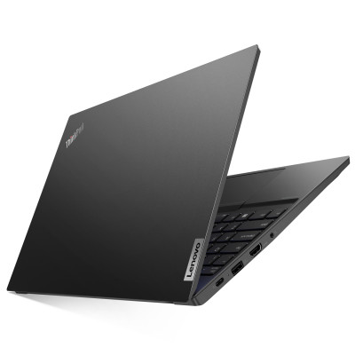 Б/У Ноутбук Lenovo ThinkPad E15 Gen 4 / 15.6” 1920x1080 FullHD / i5-1235U / 8 ГБ / SSD / 256 ГБ / Intel Iris Xe Graphics / Класс А-