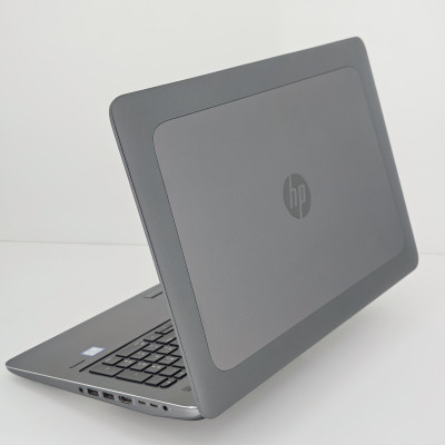 Ноутбук HP ZBook 15 G3 / 15.6” / 1920x1080 FullHD / i7-6820HQ / SO-DIMM DDR4 16 ГБ / SSD 1 ТБ / Nvidia Quadro 1000M 2ГБ / Класс Б