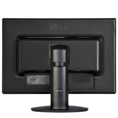 Монитор 24" LG W2442PE / 1920x1080 FullHD / CCFL / TN / 5 мс / VGA, DVI, HDMI / Класс Б