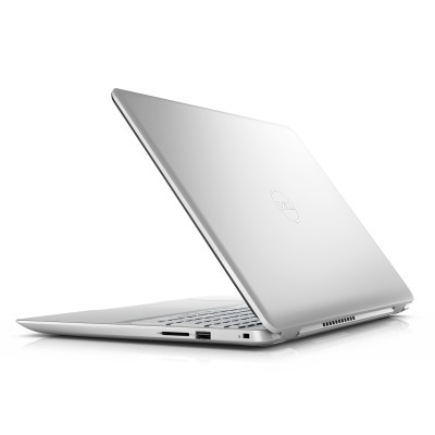 Ноутбук Dell Inspirion 5584 / 15.6” 1920x1080 FullHD / i3-8145U / 8 ГБ / SSD 128 ГБ / Intel UHD Graphics 620 / Класс Б
