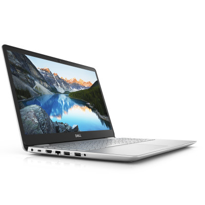 Ноутбук Dell Inspirion 5584 / 15.6” 1920x1080 FullHD / i3-8145U / 8 ГБ / SSD 128 ГБ / Intel UHD Graphics 620 / Класс Б