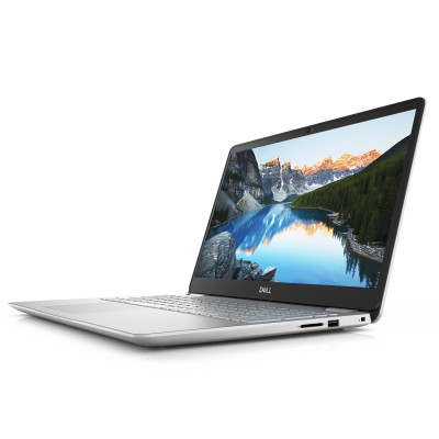 Ноутбук Dell Inspirion 5584 / 15.6” 1920x1080 FullHD / i3-8145U / 8 ГБ / SSD 128 ГБ / Intel UHD Graphics 620 / Класс Б