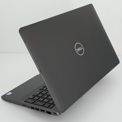 Ноутбук Dell Latitude 5501 / 15.6” / 1920x1080 FullHD / i5-9400H / SO-DIMM DDR4 16 ГБ / SSD 256 ГБ / Intel UHD Graphics 630 / Класс Б