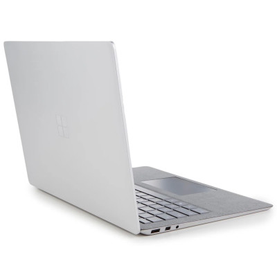 Б/У Ноутбук Microsoft Surface Laptop 2 (Model 1769) / Touch / 13.5” 2256x1504 / i5-8350U / 8 ГБ / SSD / 256 ГБ / Intel UHD Graphics 620 / Класс А-