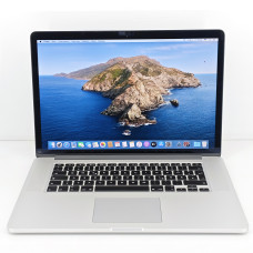 Ноутбук Apple MacBook Pro 15" A1398 Retina ( C02Q35J9G8WP ) 2880x1800 / 16 ГБ / SSD 512 ГБ / AMD Radeon R9 MX370X / Класс А-