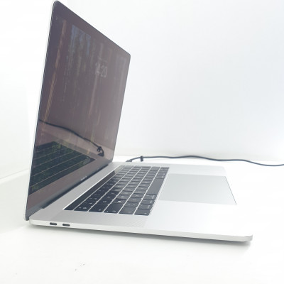 Б/У Ноутбук Apple A1990 ( Intel Core i7 ) C02ZC1CKLVDT / 2880x1800 / 16 ГБ / SSD 512 ГБ / Класс Б