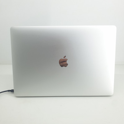 Б/У Ноутбук Apple A1990 ( Intel Core i7 ) C02ZC1CKLVDT / 2880x1800 / 16 ГБ / SSD 512 ГБ / Класс Б