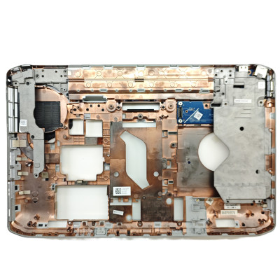 Нижняя часть корпуса для ноутбука Dell Latitude E5530 / CN-053FCF, A0M1000900 / Оригинал