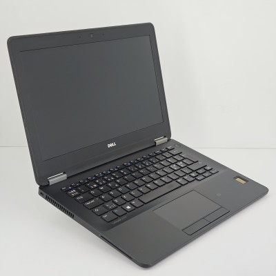Б/У Ноутбук Dell Latitude E7270 / Touchscreen / 12.5” 1920x1080 FullHD / i7-6600U / 8 ГБ / SSD 256 ГБ / Intel HD Graphics 520 / Класс Б Б/У Ноутбук Dell Latitude E7270 / Touchscreen / 12.5” 1920x1080 FullHD / i7-6600U / 8 ГБ / SSD 256 ГБ / Intel HD Graphics 520 / Класс Б