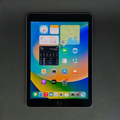 Планшет Apple A1674 iPad Pro 9.7 Wi-Fi 4G 128GB Space Grey (MLQ32FD/A) (DMPTQ2DRGXQ4)